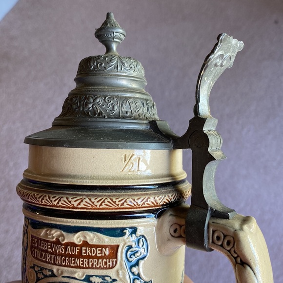 Vintage Collectors German Beer Stein.  Hunting theme. - Picture 7 of 9